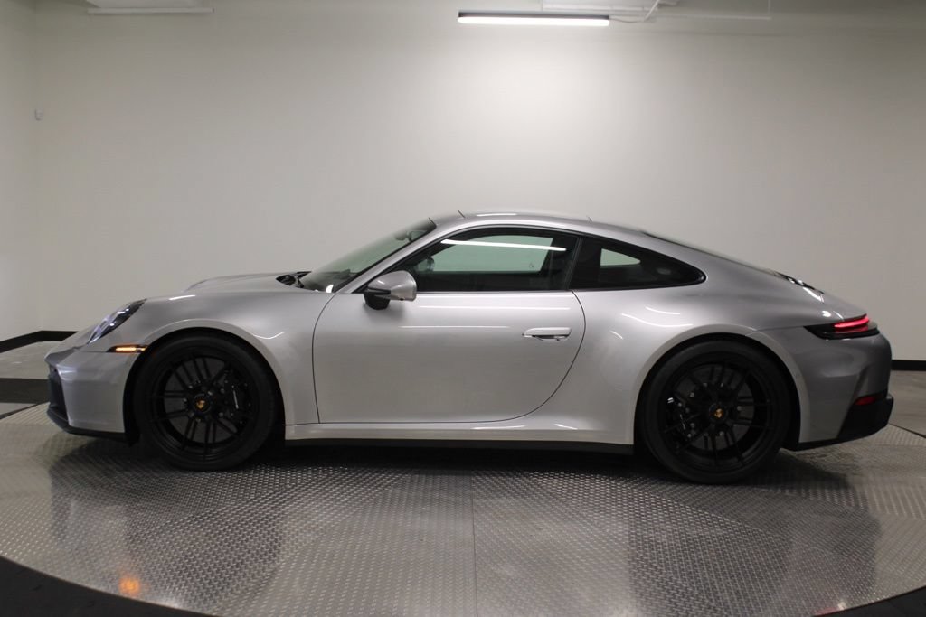 Certified 2026 Porsche 911 Carrera GTS RWD image 2