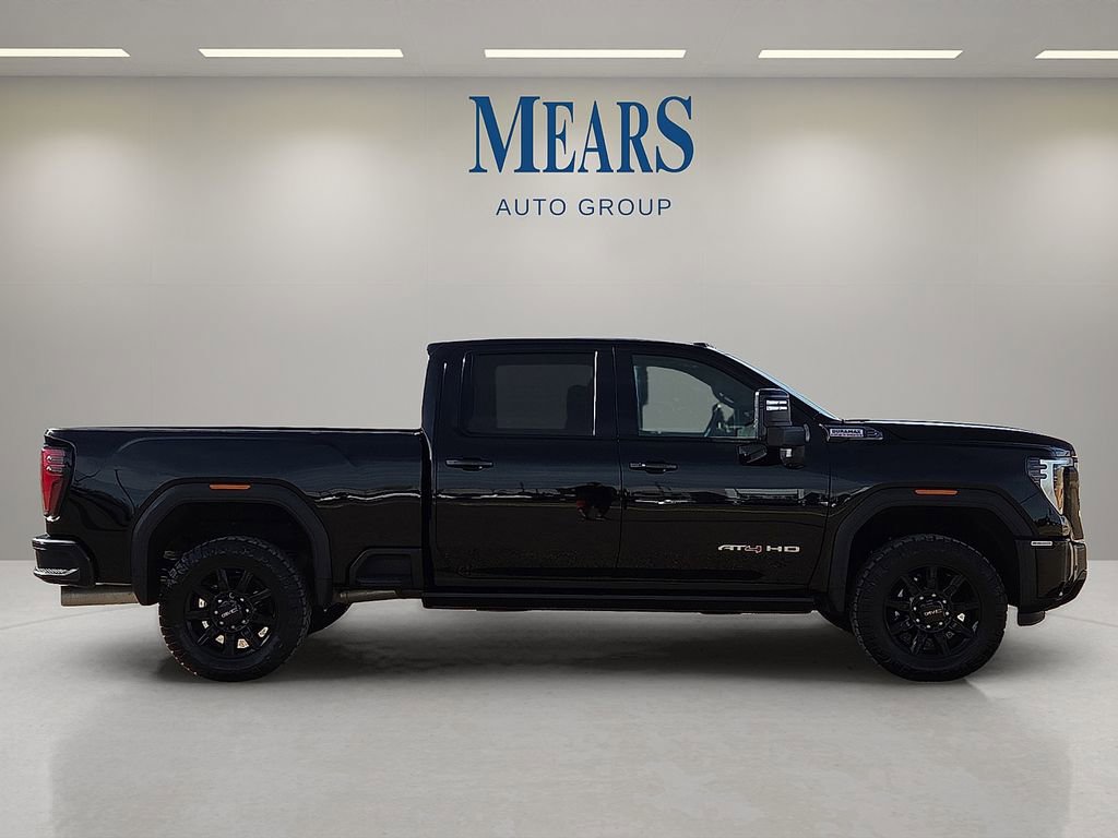 Used 2025 GMC Sierra 2500 AT4 w/ AT4 Premium Plus Package image 6