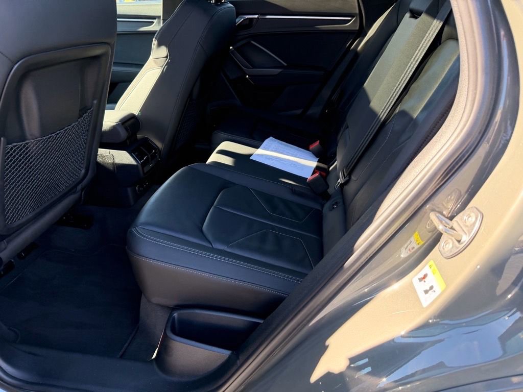 Used 2019 Audi Q3 2.0T Prestige AWD/4WD image 13