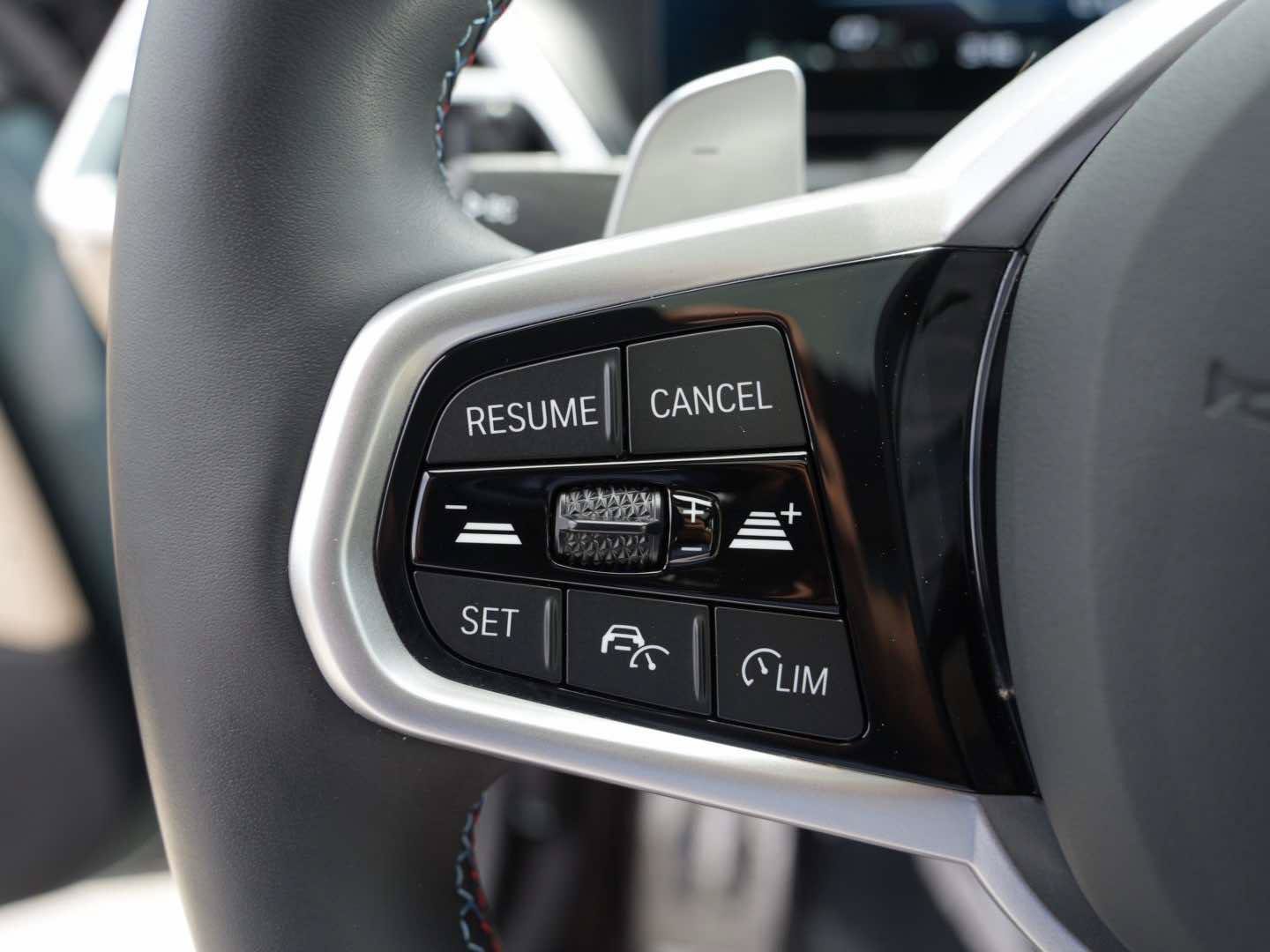 Used 2025 BMW M440i RWD image 15