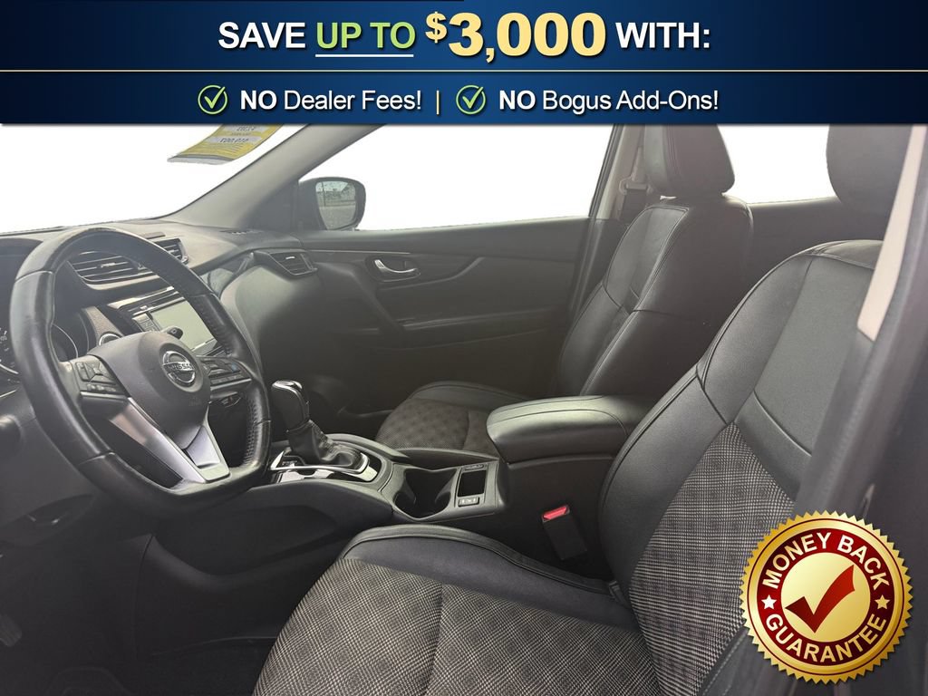 Used 2021 Nissan Rogue Sport SV w/ Technology Package FWD image 14