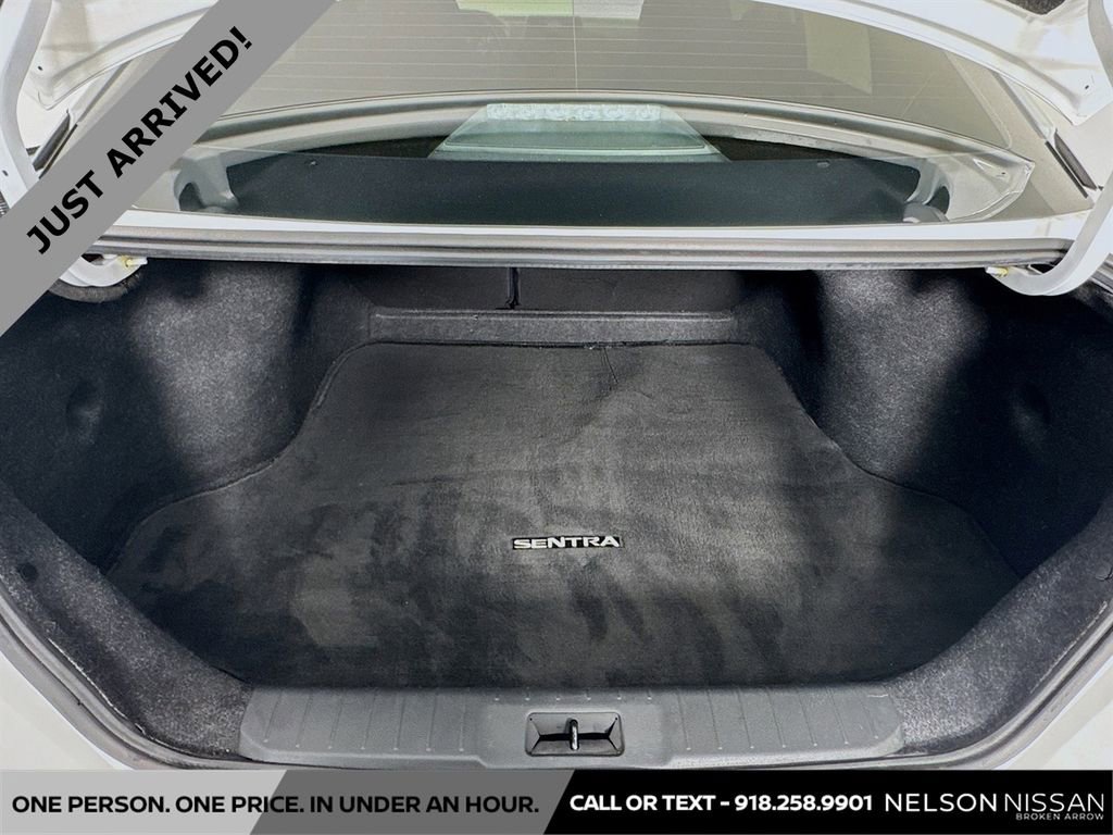 Certified 2021 Nissan Sentra SR image 23