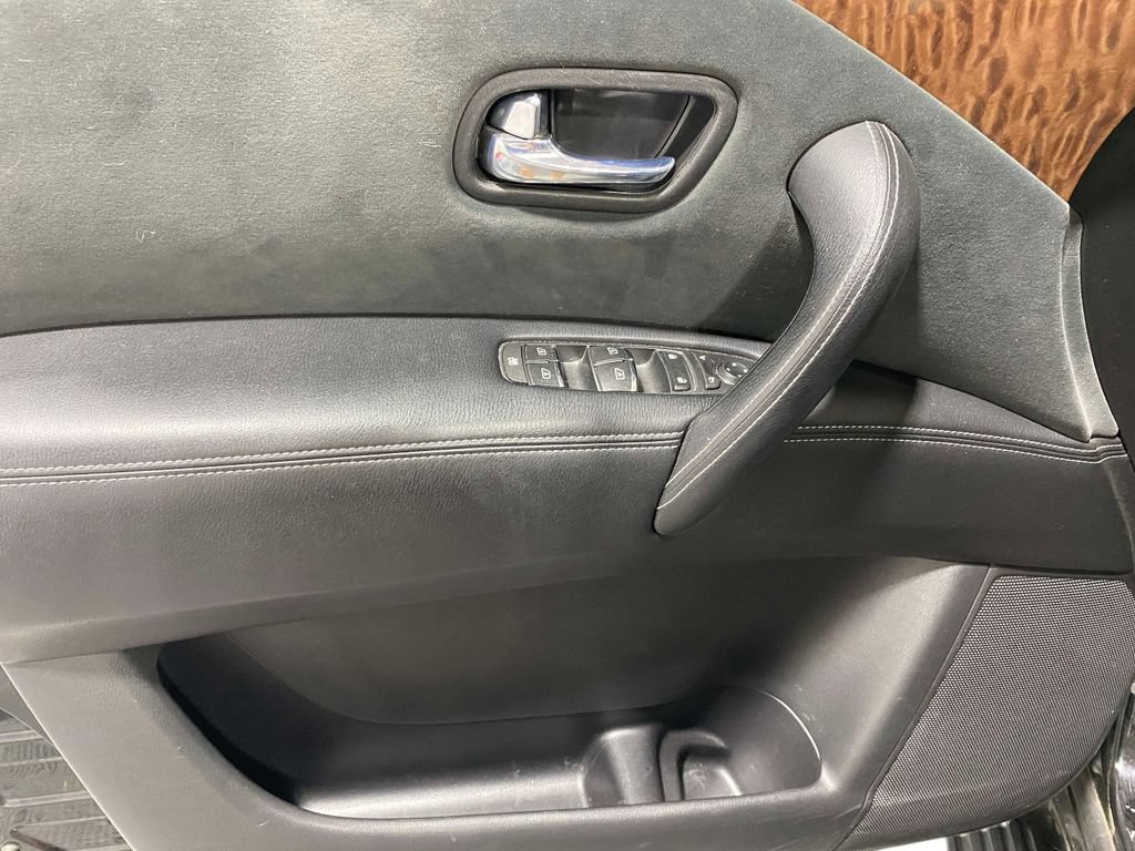 Used 2019 Nissan Armada SV w/ Driver Package AWD/4WD image 20