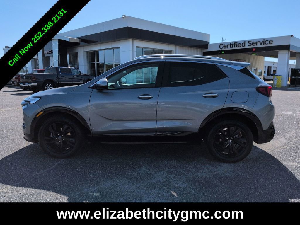Used 2024 Buick Encore GX Sport Touring FWD image 7