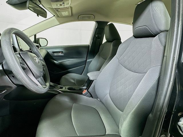 Used 2021 Toyota Corolla LE w/ Carpet Mat Package (TMS) FWD image 11