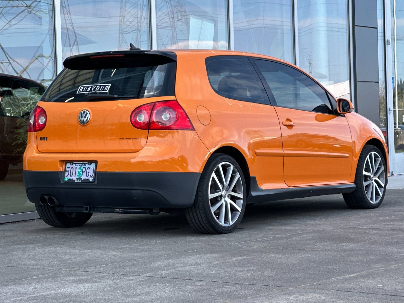 Used 2007 Volkswagen GTI 2-Door image 3