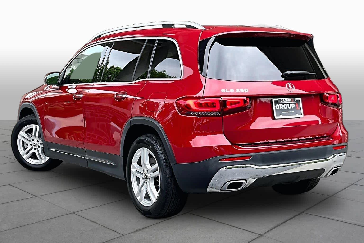 Used 2022 Mercedes-Benz GLB 250 image 12