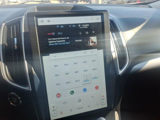 Used 2024 Ford Edge SEL w/ Convenience Package image 20