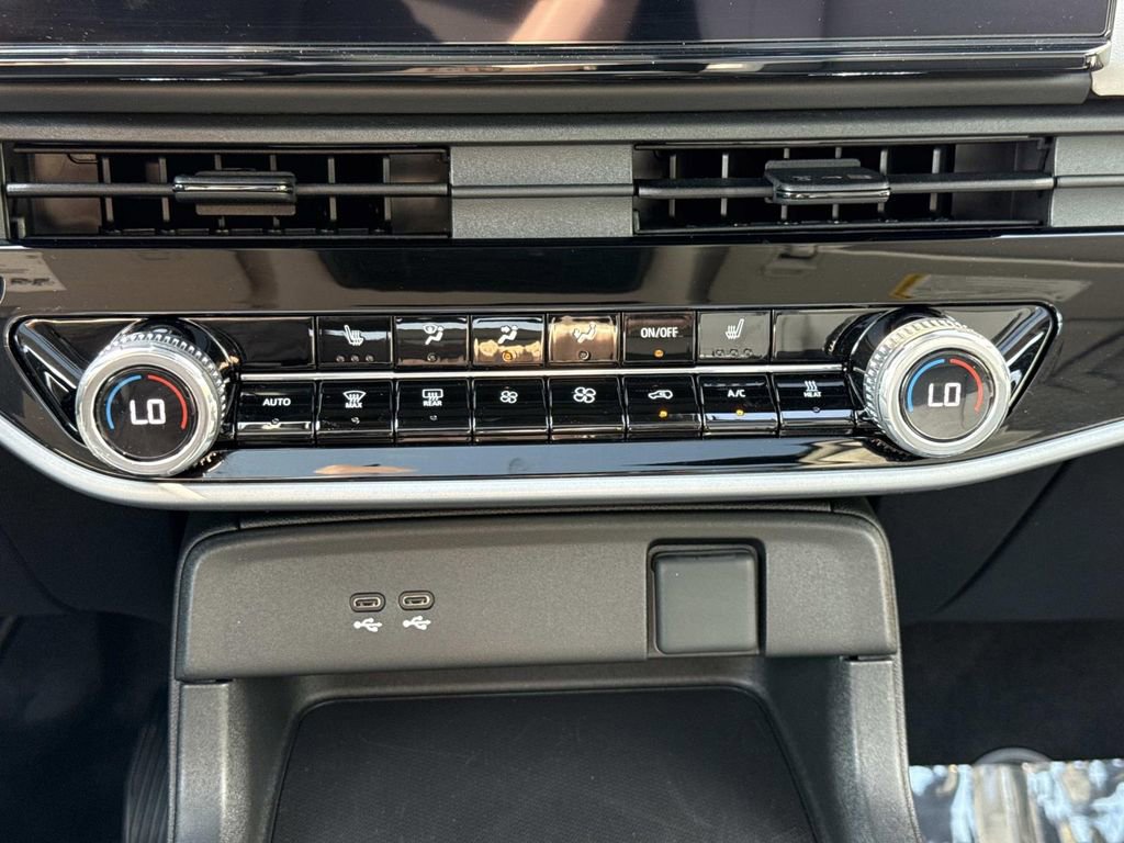 Used 2025 Honda Prologue Touring image 7