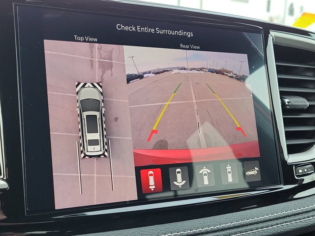 New 2026 Chrysler Pacifica Select FWD image 30