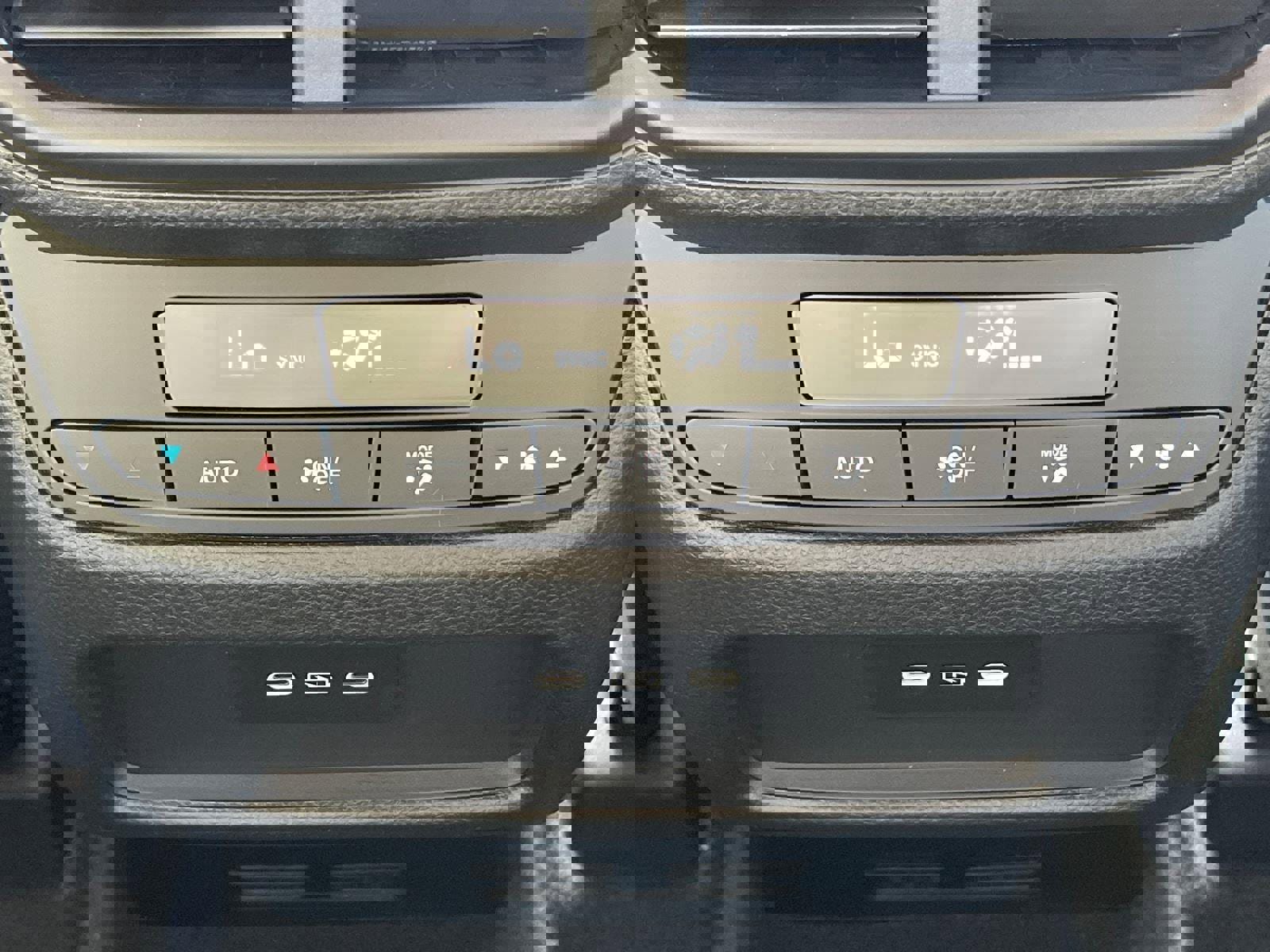 New 2025 Honda Pilot EX-L image 28