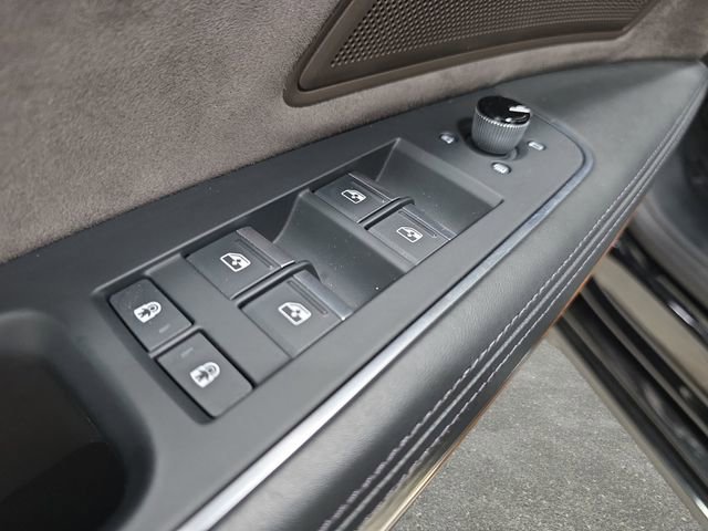 Used 2019 Audi A8 L 3.0T w/ Executive Package image 27