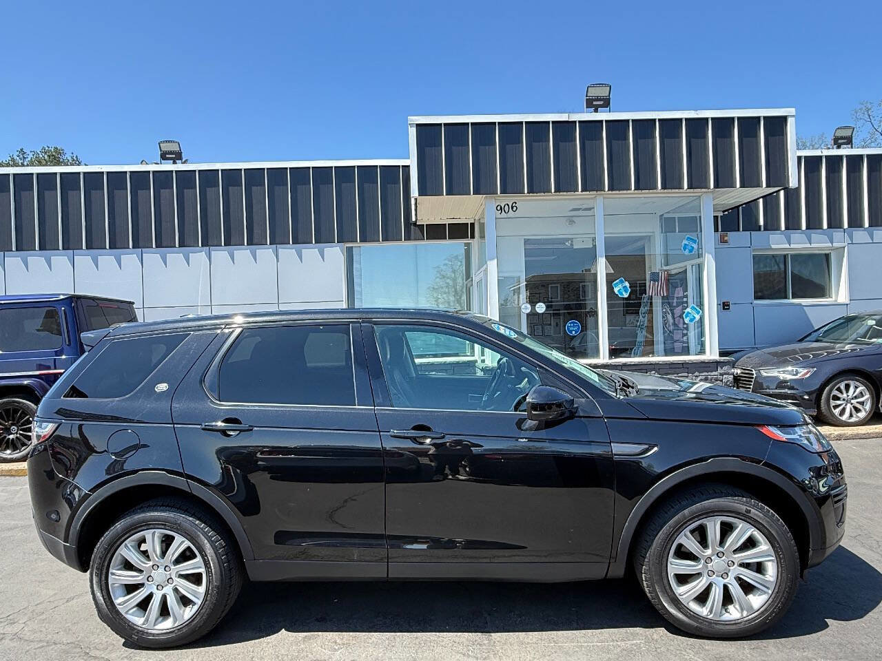 Used 2015 Land Rover Discovery Sport SE AWD/4WD image 8