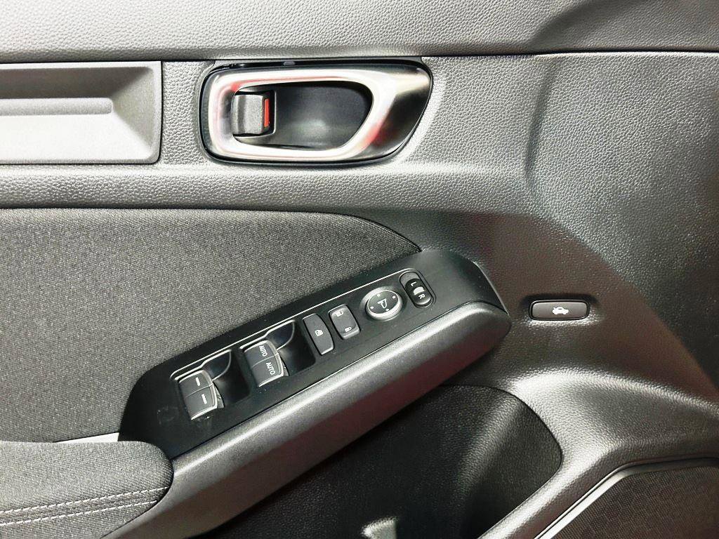 New 2026 Honda Civic Sport image 12