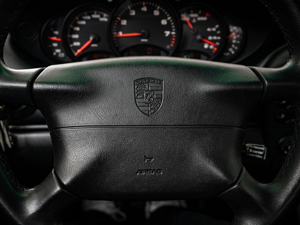 Used 2000 Porsche 911 Carrera image 31
