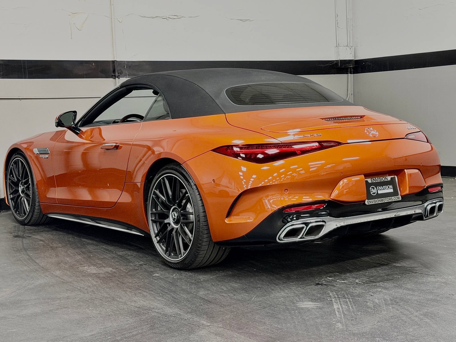 Used 2024 Mercedes-Benz SL 63 AMG 4MATIC image 10