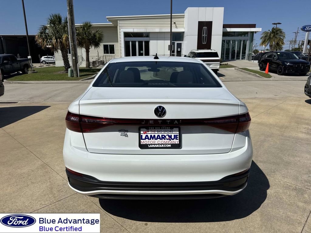 Used 2025 Volkswagen Jetta S image 8