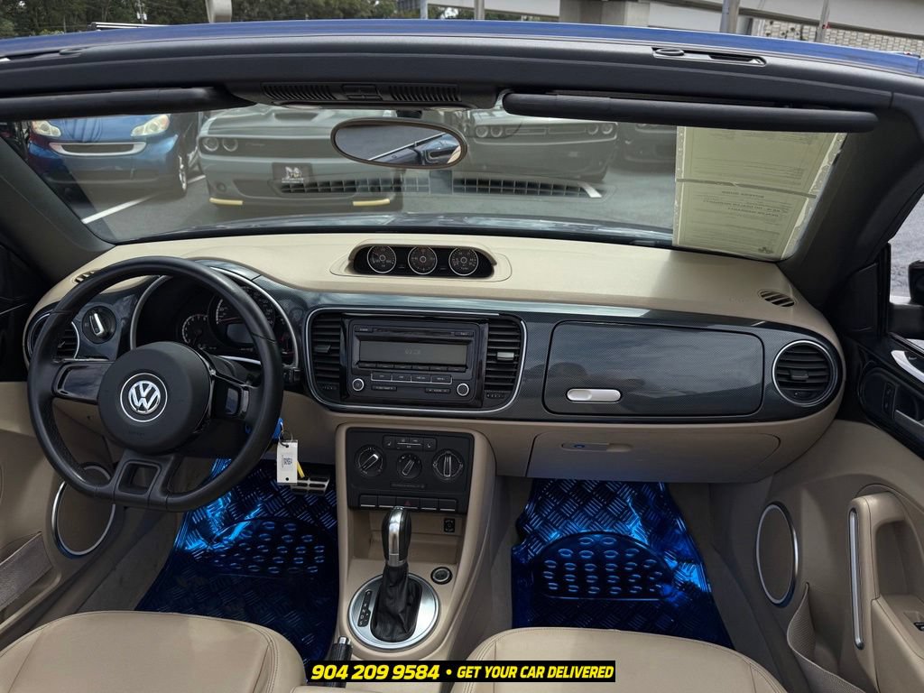 Used 2013 Volkswagen Beetle 2.0T FWD image 31