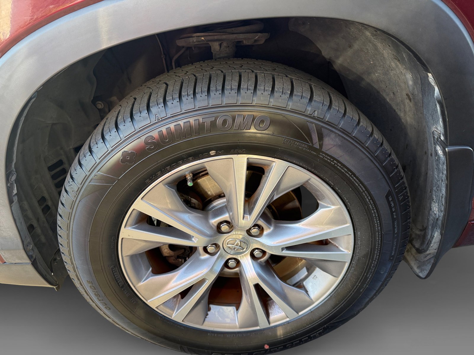 Used 2015 Toyota Highlander XLE image 9