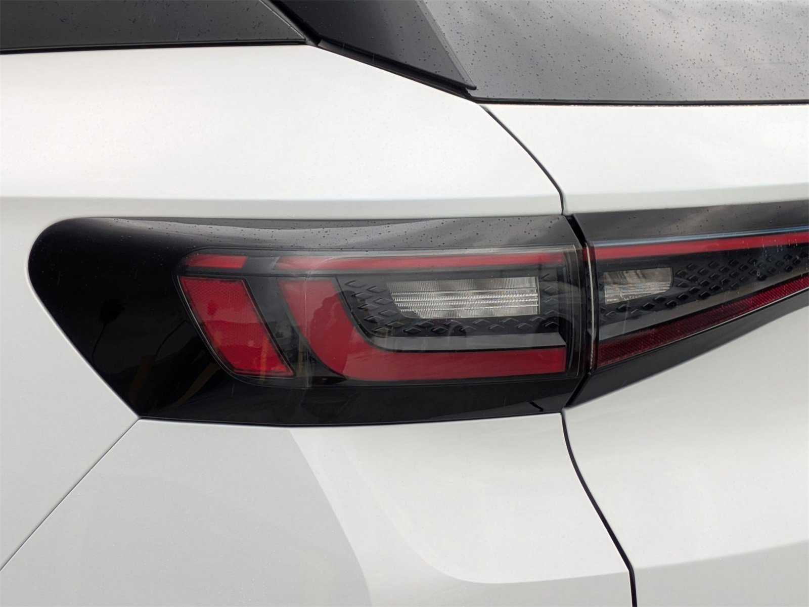 Used 2023 Volkswagen ID.4 Pro image 18