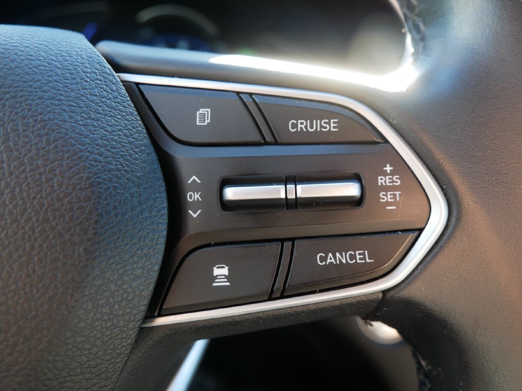 Used 2019 Hyundai Santa Fe Limited AWD/4WD image 26