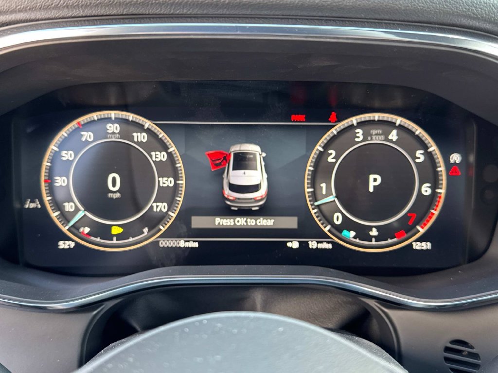 New 2026 Jaguar F-PACE R-Dynamic S AWD/4WD image 29