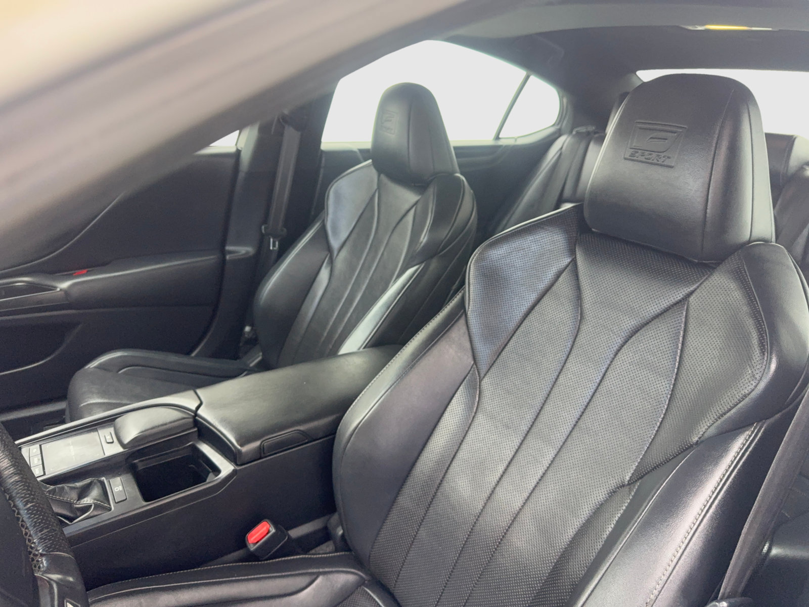 Used 2019 Lexus ES 350 F Sport w/ Accessory Package 2 FWD image 27