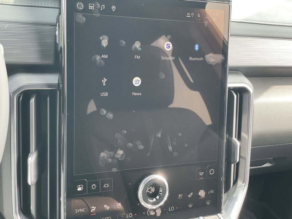 New 2026 GMC Acadia AT4 w/ Luxury Package image 19