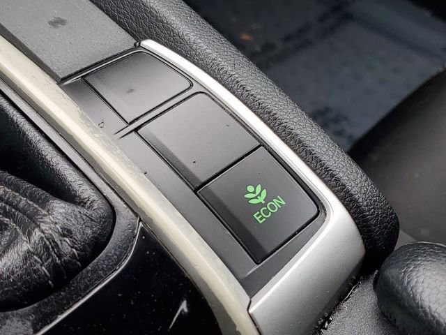 Used 2020 Honda Civic Sport image 19
