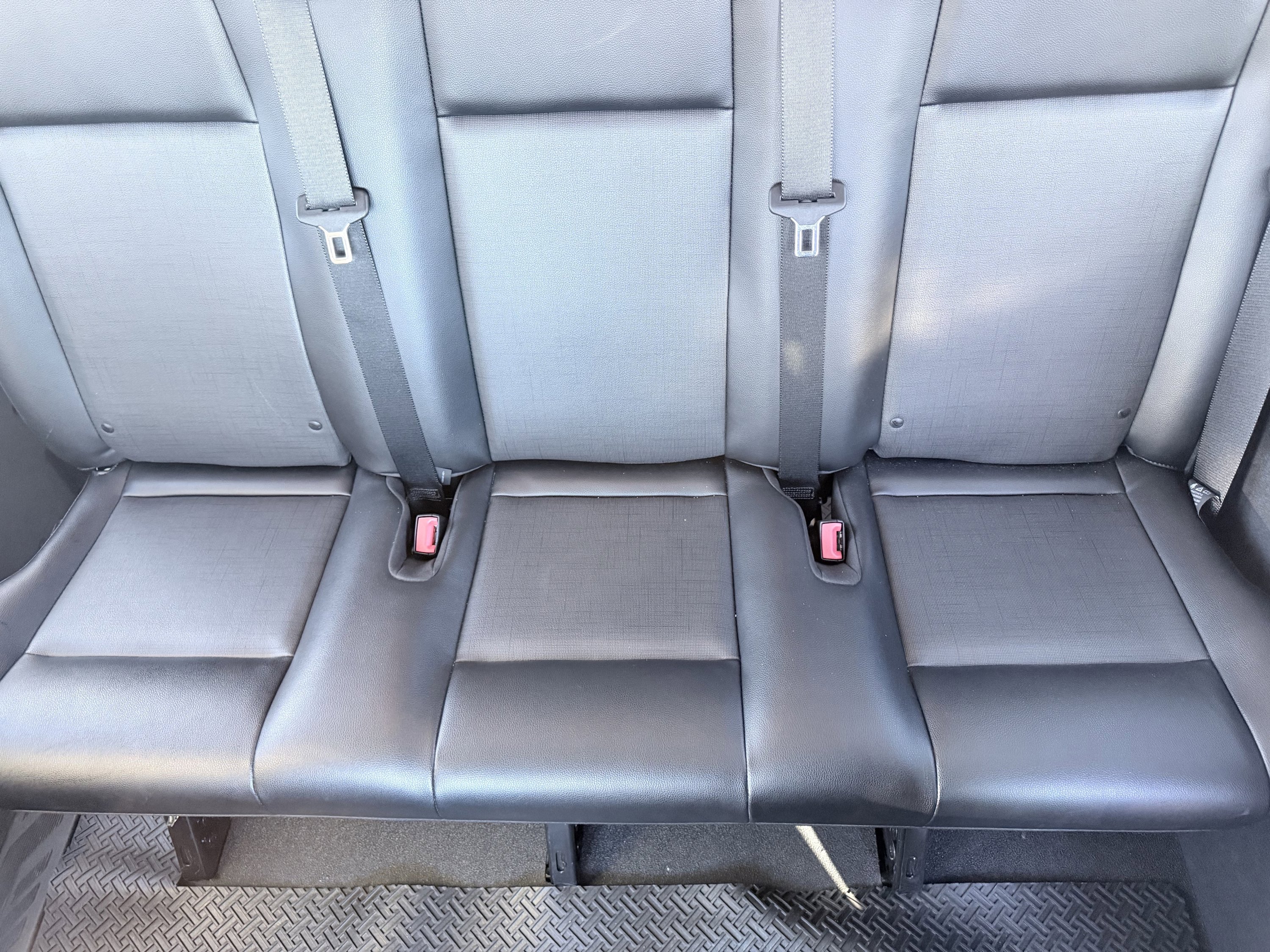 Used 2023 Ford Transit 350 XL image 38