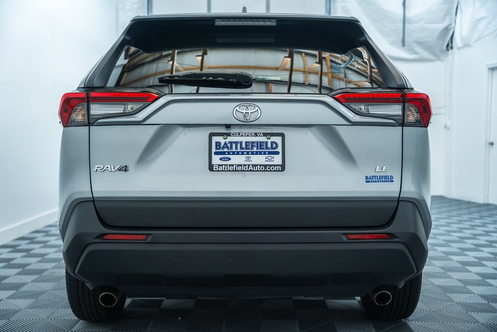 Certified 2025 Toyota RAV4 LE FWD image 5