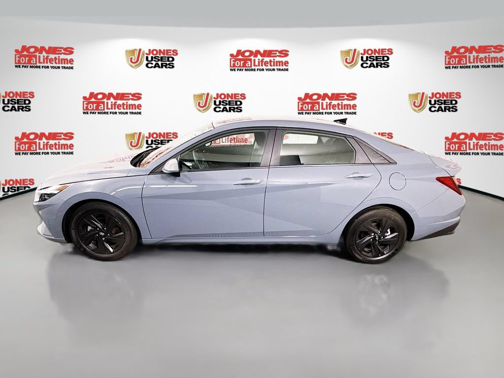 Certified 2023 Hyundai Elantra SEL FWD image 13
