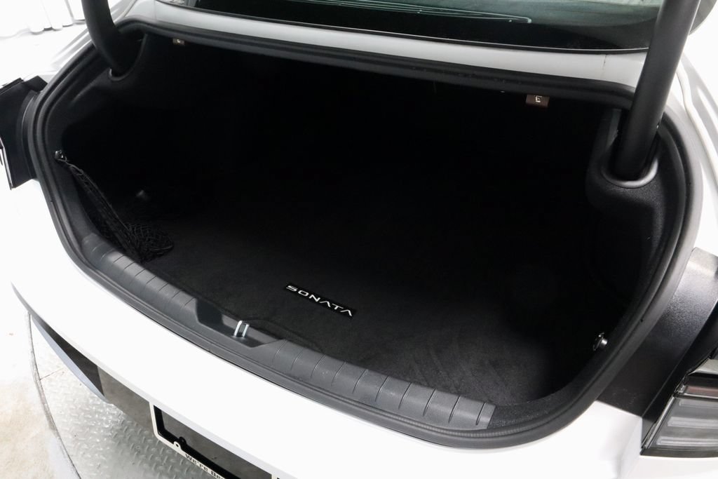 Used 2025 Hyundai Sonata SEL FWD image 16