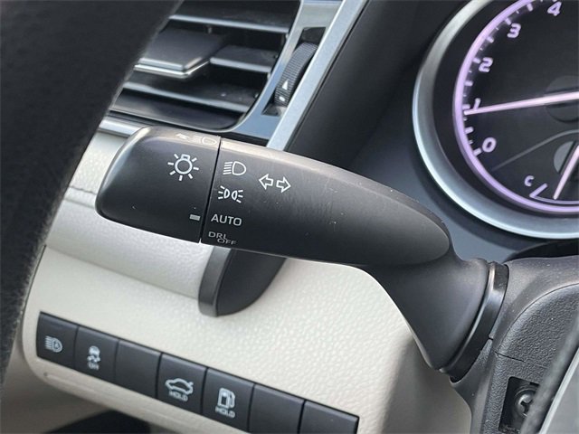 Used 2022 Toyota Camry LE image 25
