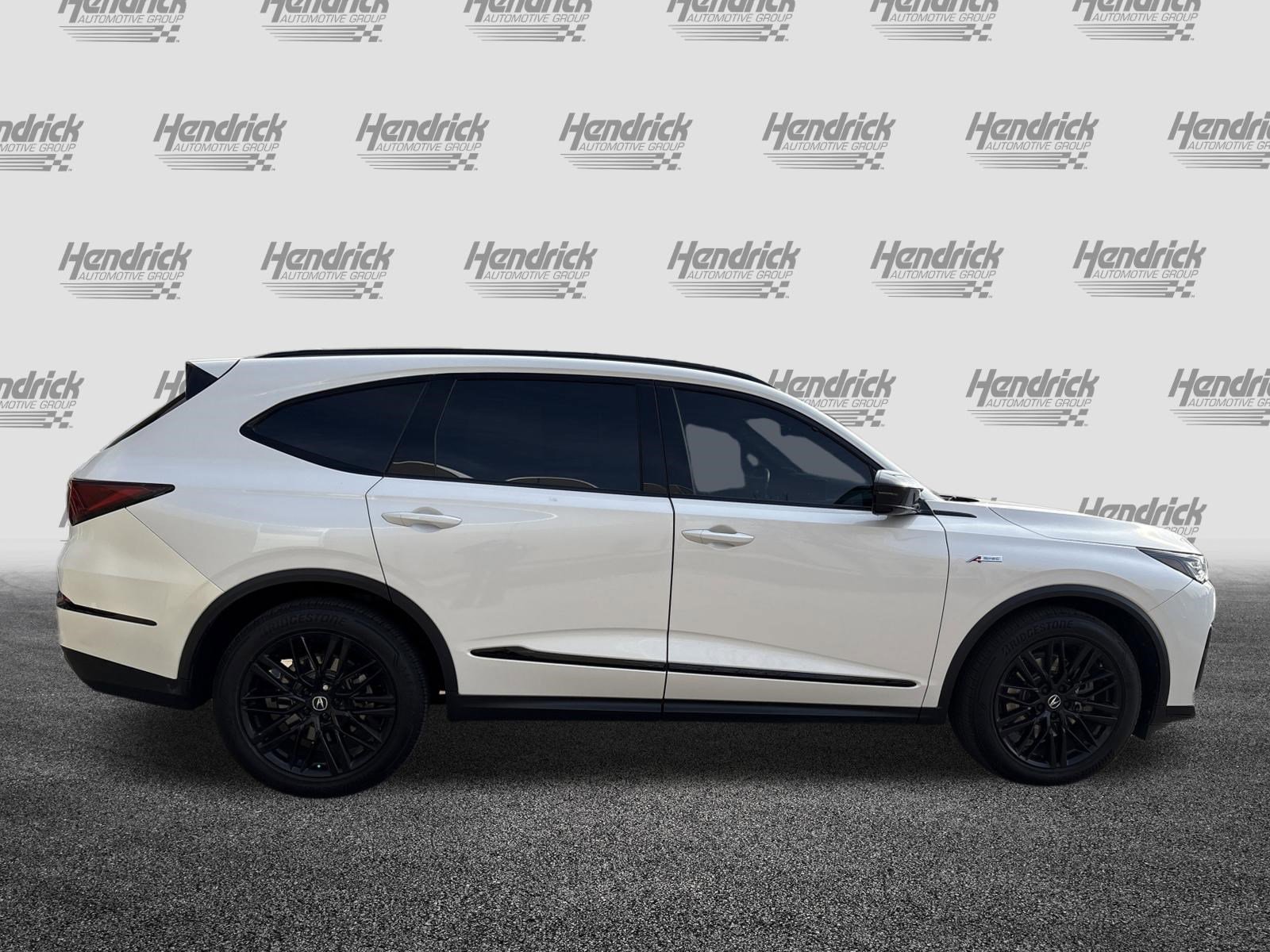 Used 2025 Acura MDX A-Spec image 11