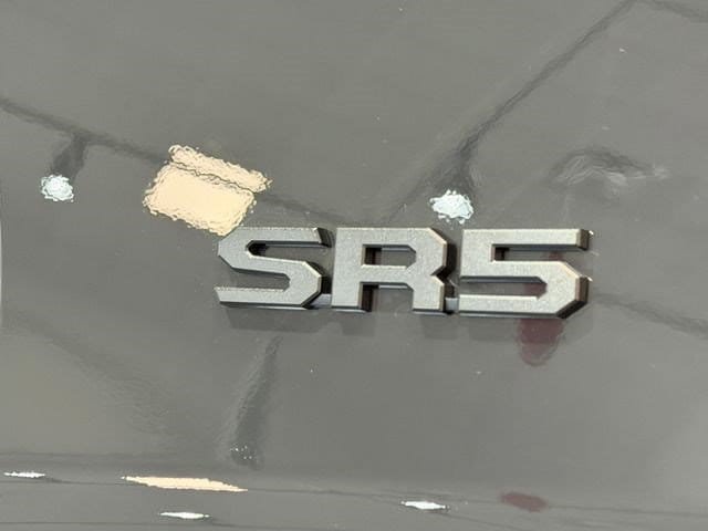 New 2026 Toyota 4Runner SR5 AWD/4WD image 5