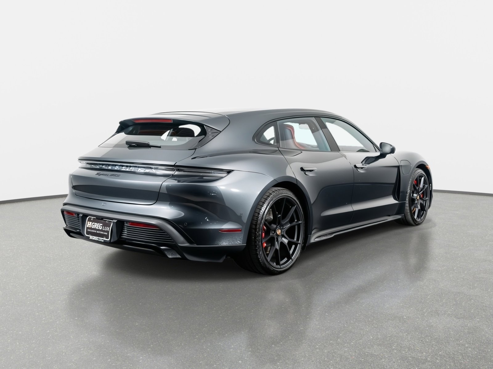 Used 2023 Porsche Taycan GTS w/ Technology Package image 10