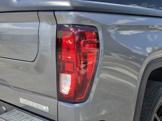 Used 2021 GMC Sierra 1500 Elevation w/ LPO, Elevation Black Package RWD image 10