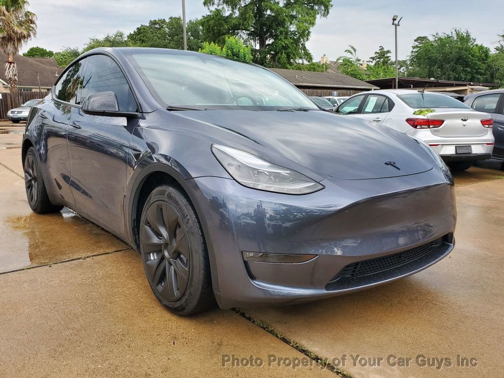 Used 2023 Tesla Model Y AWD image 5