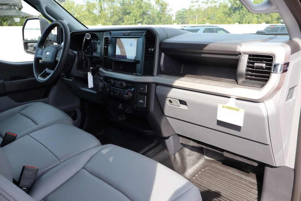 New 2027 Ford F350 XL w/ XL Chrome Package AWD/4WD image 29