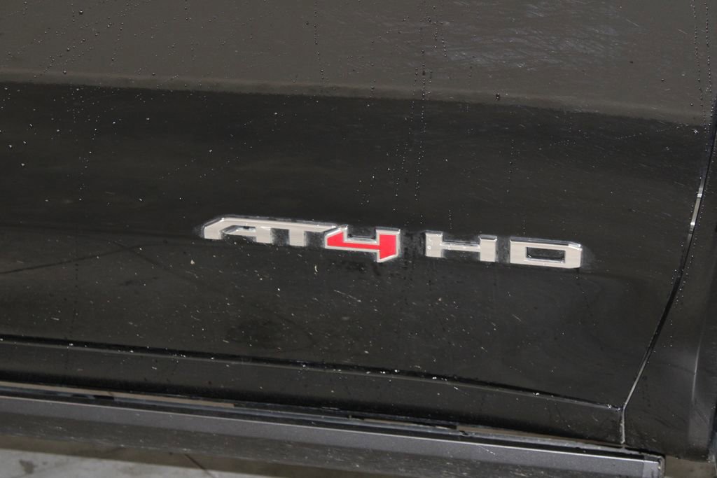 Used 2024 GMC Sierra 2500 AT4 w/ AT4 Premium Plus Package image 13