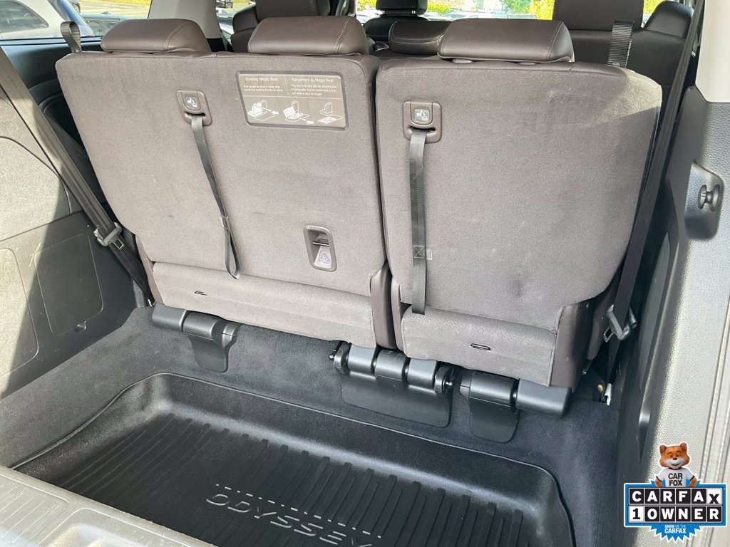 Used 2018 Honda Odyssey Touring image 8