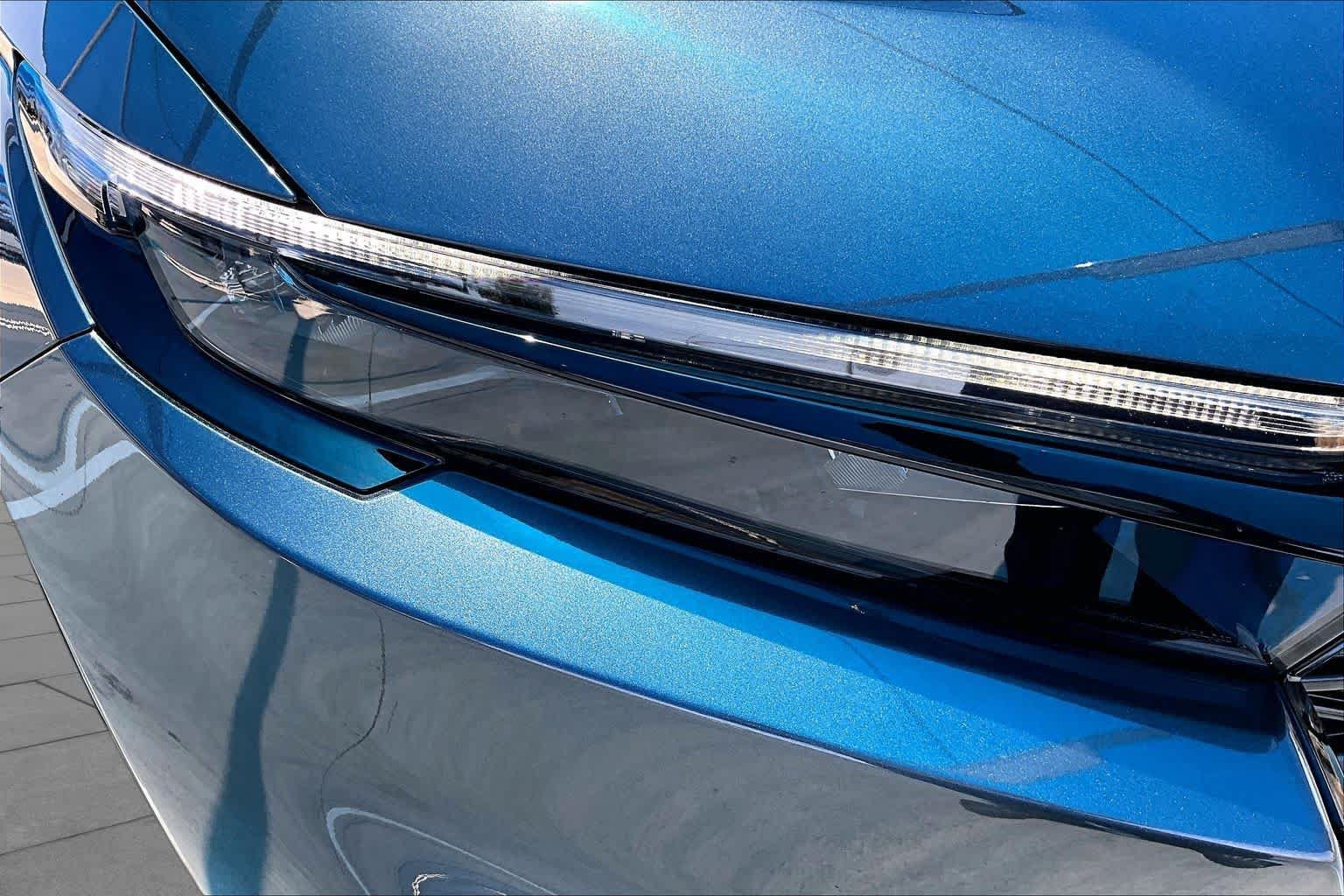 Used 2023 Honda CR-V Sport image 28