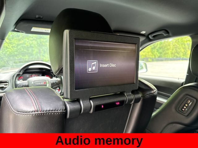 Used 2021 Dodge Durango R/T w/ Blacktop Package AWD/4WD image 26