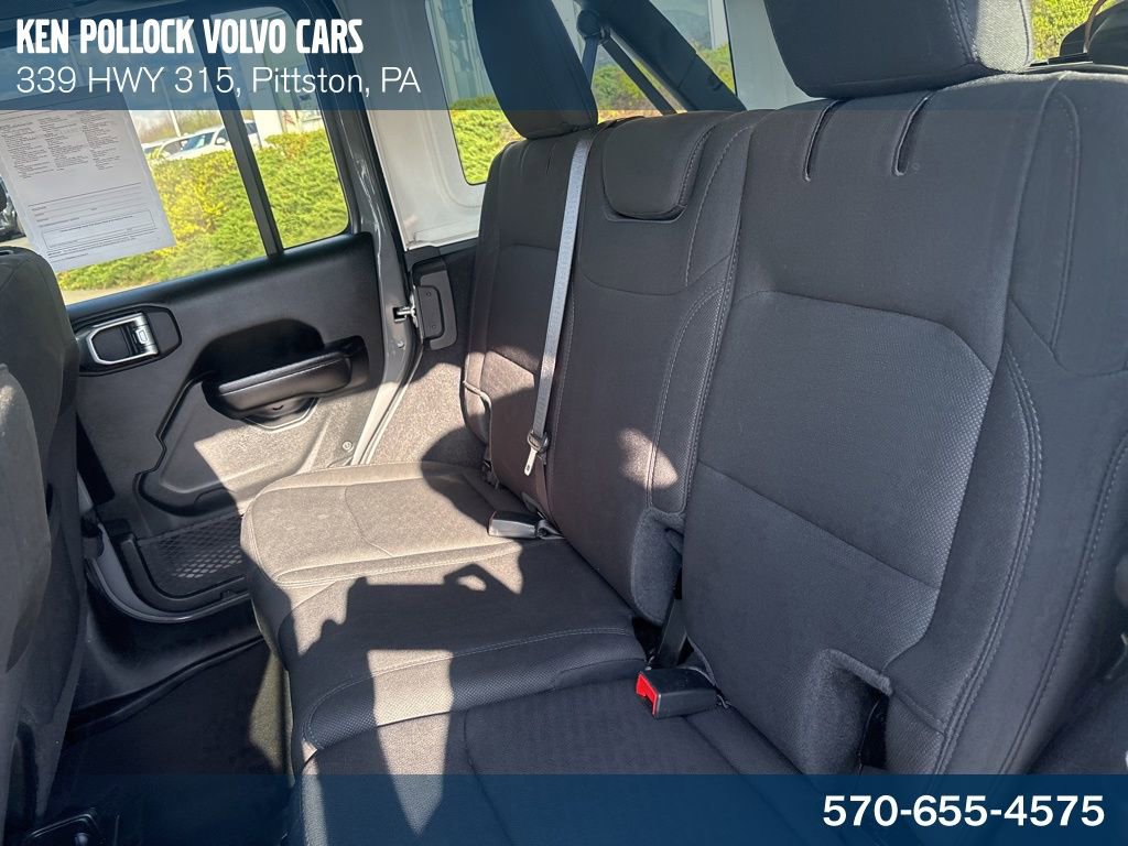 Used 2021 Jeep Wrangler Unlimited Sport image 29