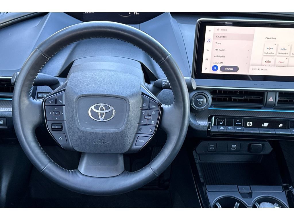 Used 2024 Toyota Prius XLE image 16