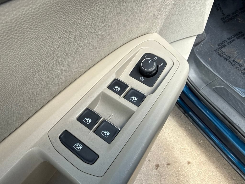 Used 2018 Volkswagen Atlas SE FWD image 11