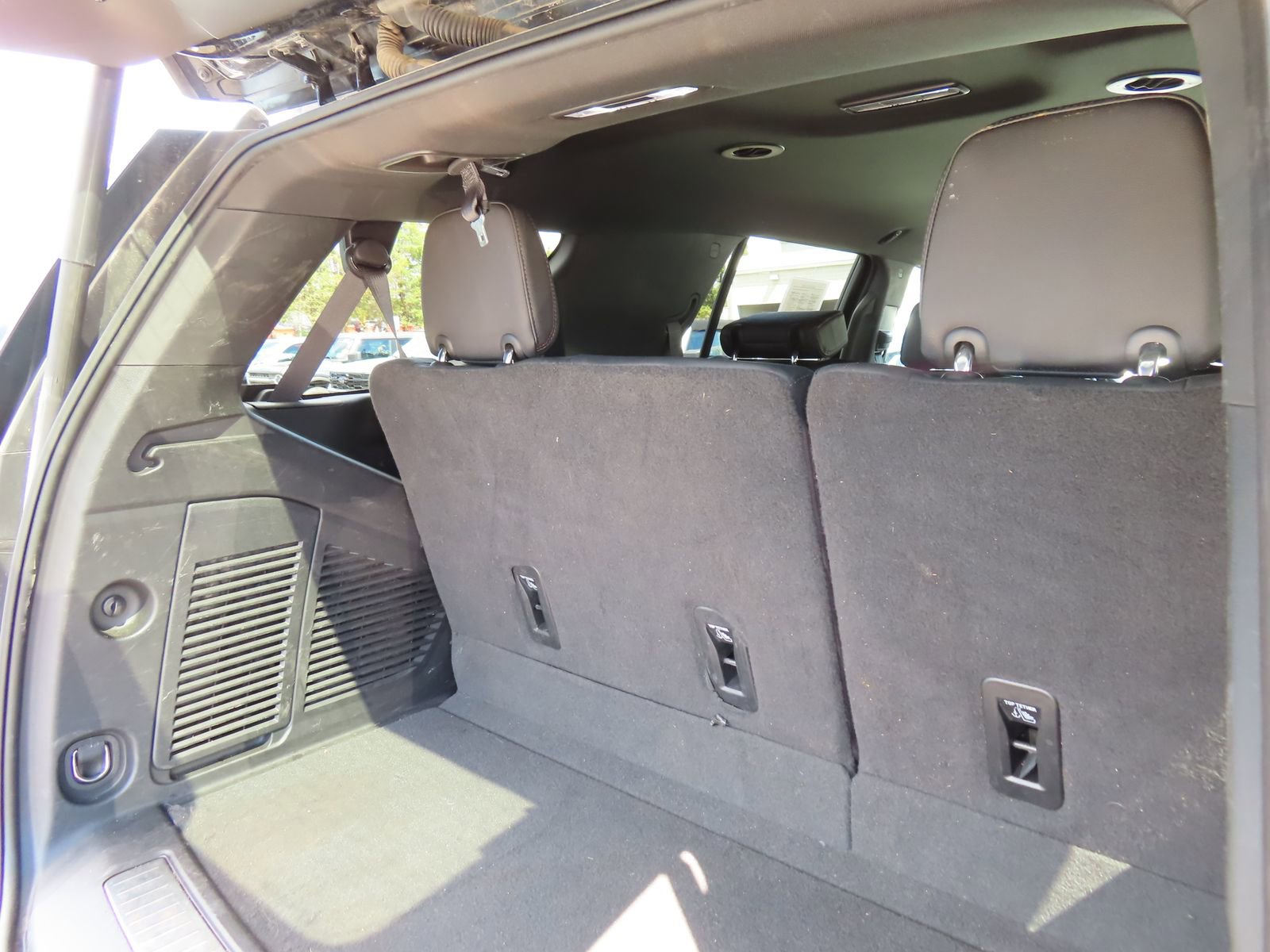 Used 2023 Chevrolet Tahoe RST w/ Luxury Package image 38