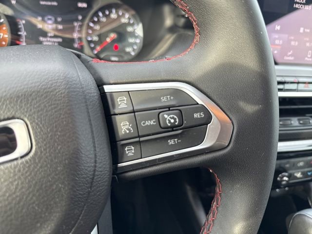 Used 2024 Jeep Compass Trailhawk AWD/4WD image 32