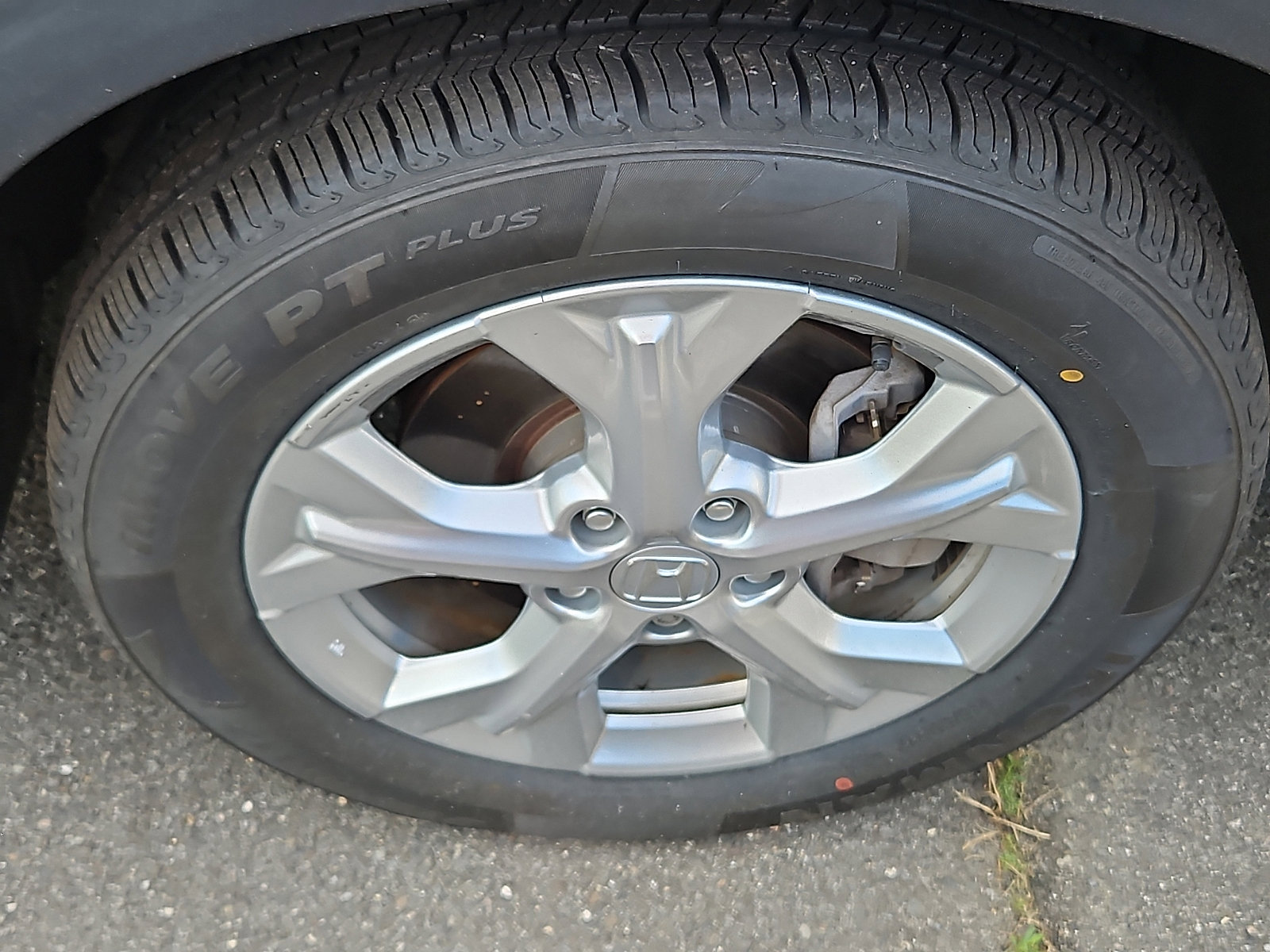 Used 2023 Honda HR-V LX image 9